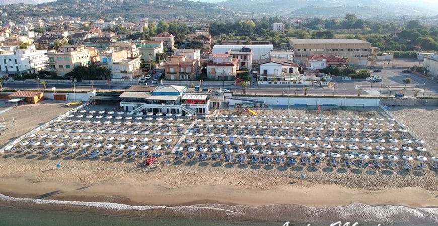 21106443 1789630964397983 4893435282260292284 n - Lidi Balneari SUP Attrezzatura Sport Mare - Stabilimenti Mare Lago Mondo Balneare