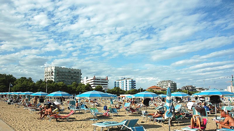 spiaggia privata lignano - Lidi Balneari SUP Attrezzatura Sport Mare - Stabilimenti Mare Lago Mondo Balneare