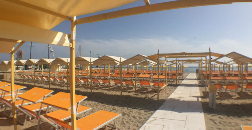 spiaggia riccione - Lidi Balneari SUP Attrezzatura Sport Mare - Stabilimenti Mare Lago Mondo Balneare