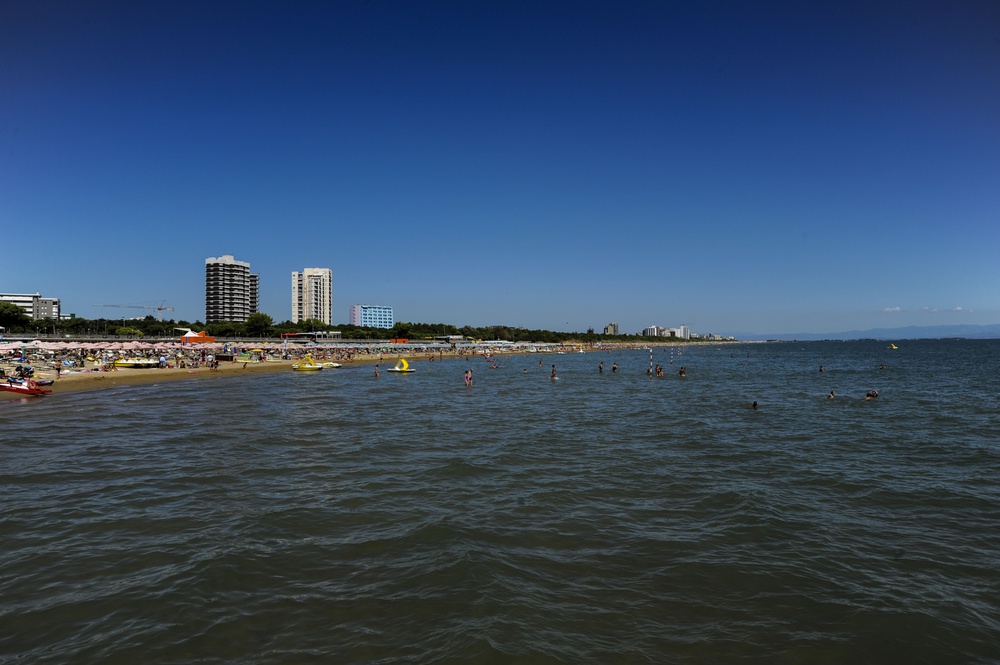 Lignano ph Ulderica Da Pozzo POR FESR 2007 2013DSC 0698 - Lidi Balneari SUP Attrezzatura Sport Mare - Stabilimenti Mare Lago Mondo Balneare