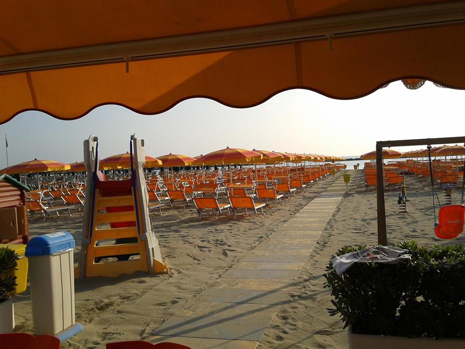 11707493 1607900386145422 6418298930150446224 n - Lidi Balneari SUP Attrezzatura Sport Mare - Stabilimenti Mare Lago Mondo Balneare