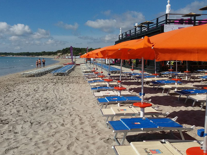 La nostra spiaggia attrezzata - Lidi Balneari SUP Attrezzatura Sport Mare - Stabilimenti Mare Lago Mondo Balneare