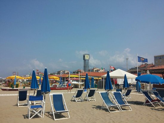 playa viareggio - Lidi Balneari SUP Attrezzatura Sport Mare - Stabilimenti Mare Lago Mondo Balneare